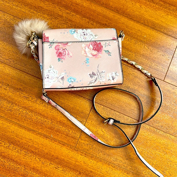 Also mini Pink Rose Purse π πΉ π©· - Picture 6 of 7